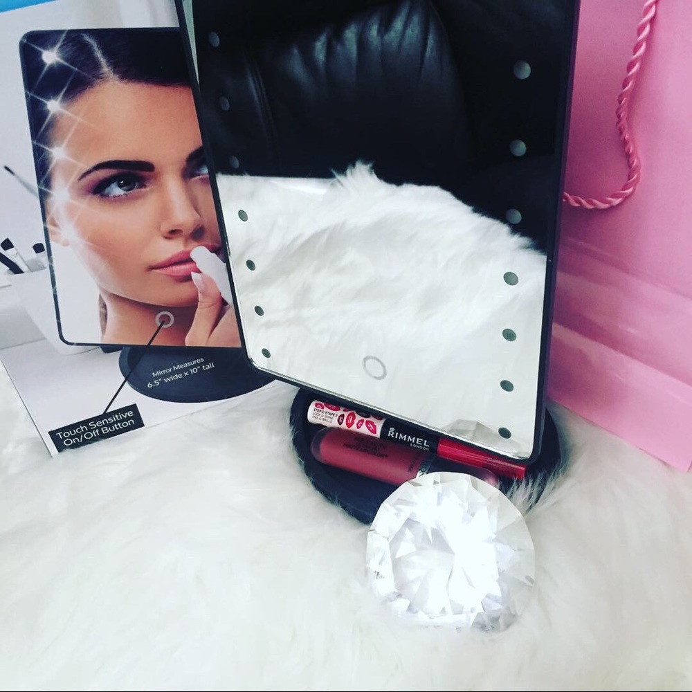 Black Cosmetic Mirror